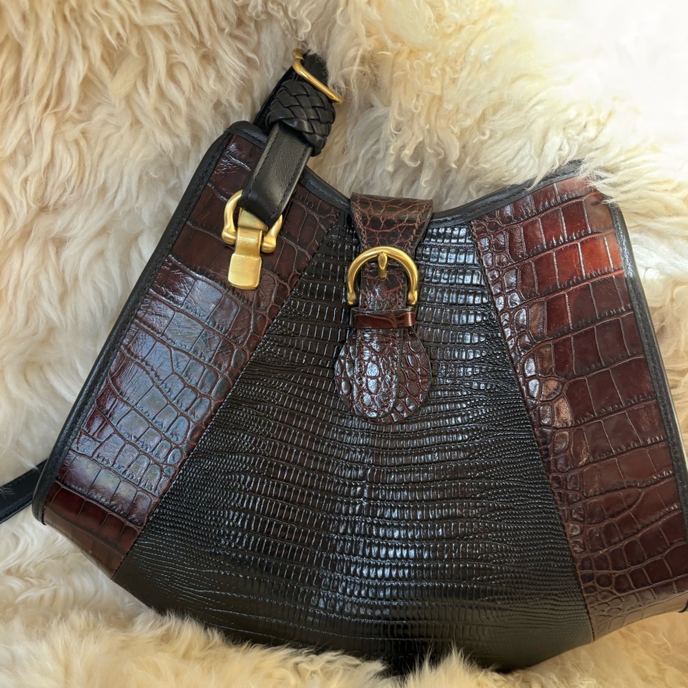 Casual-elegant Black & Brown Leather Crocodile Pattern Shoulder or Crossbody Bag